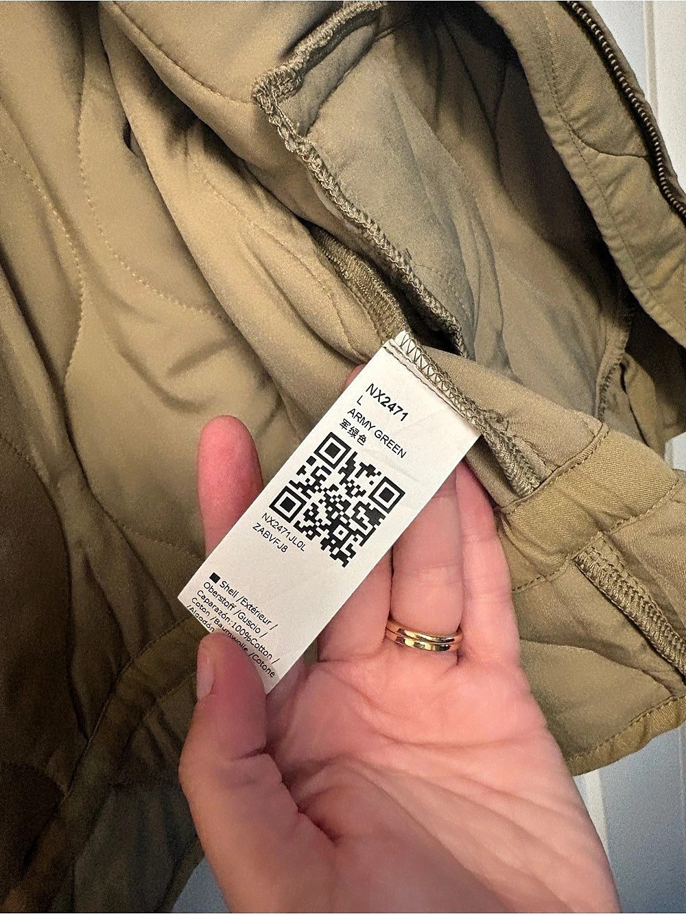 Quilted Puffer Jacket - Picture 5 of 5